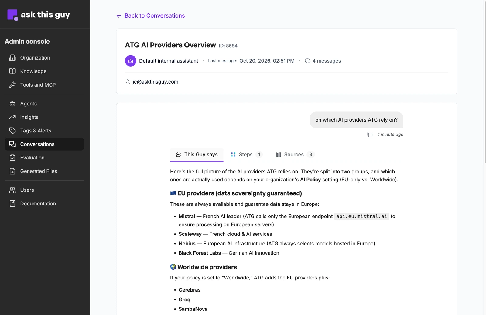 Detail of a conversation in the Admin Console: header with agent, last message date, message count and user email, then the user's question and the agent's answer with its Steps and Sources tabs